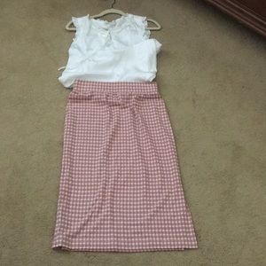 NEW! Never been worn! Pink Plaid pencil skirt